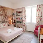 Contessina Apt.